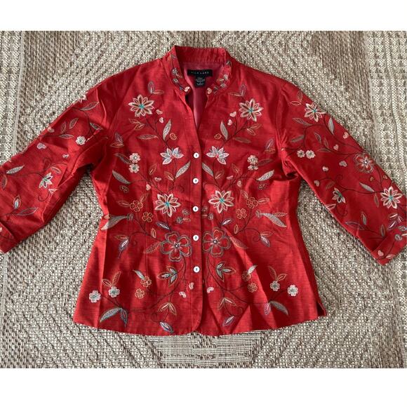 Silk Land Red Floral Embroidered 100% Silk Jacket Blazer 3/4 sleeve SZ Large - Picture 1 of 8